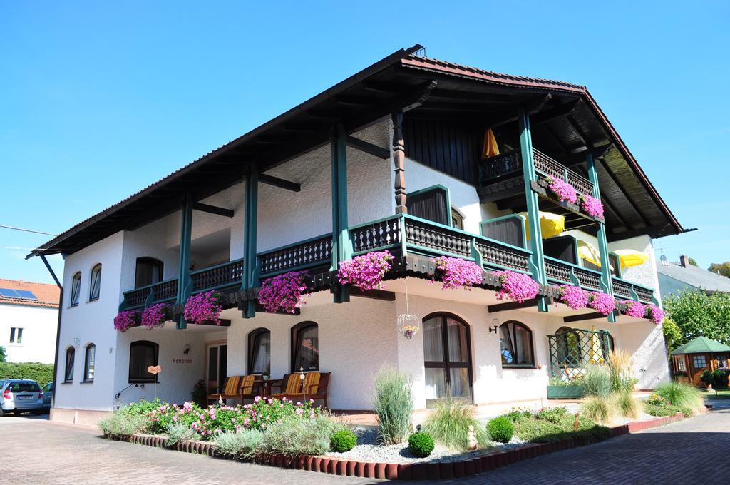 Landhaus Cornelia Бад-Бирнбах Экстерьер фото